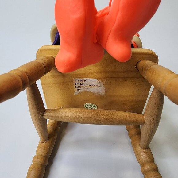 Diana Manning Limited Edition Shelf Sitter Old Church Lady Purple Dress Pearls - Picture 10 of 13